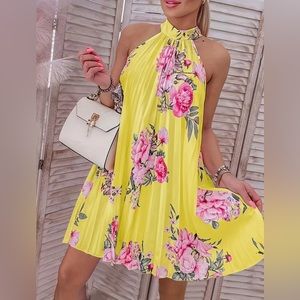 Passion Elegant Floral Choker Neck Sleeveless Pleat Dress